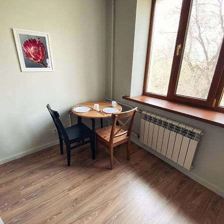 Квартира В Самом Центре Алма Ата Екстериор снимка